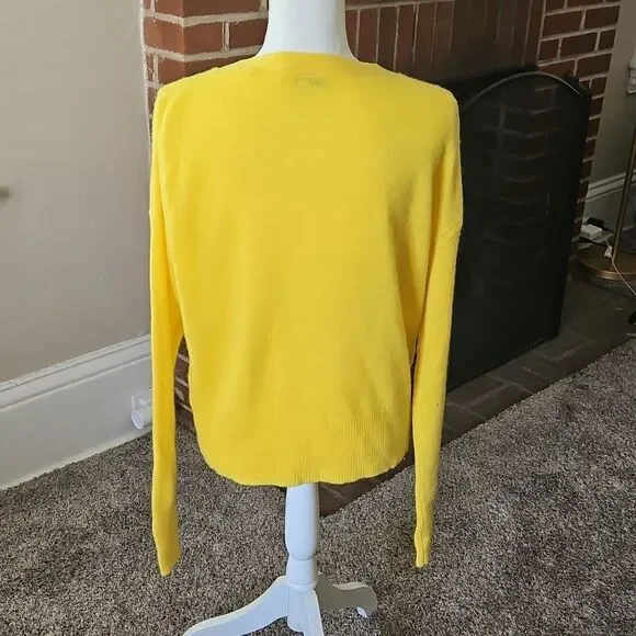 Vintage White + Warren 100% Cashmere Sweater - Picture 3 of 9